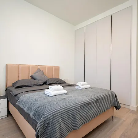 Waterfront - Libera Βελιγράδι